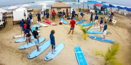 Wildmex-Lecciones en la escuela de Surf en San Pancho